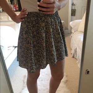 Floral mini Skirt